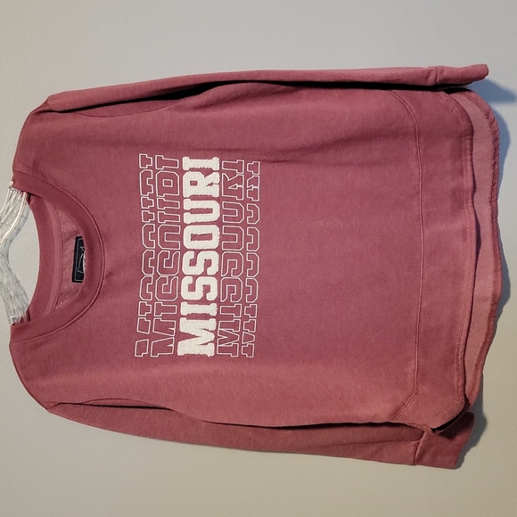 state of mine Tops - State of Mine "Missouri" Fleece Sweatshirt Size Large